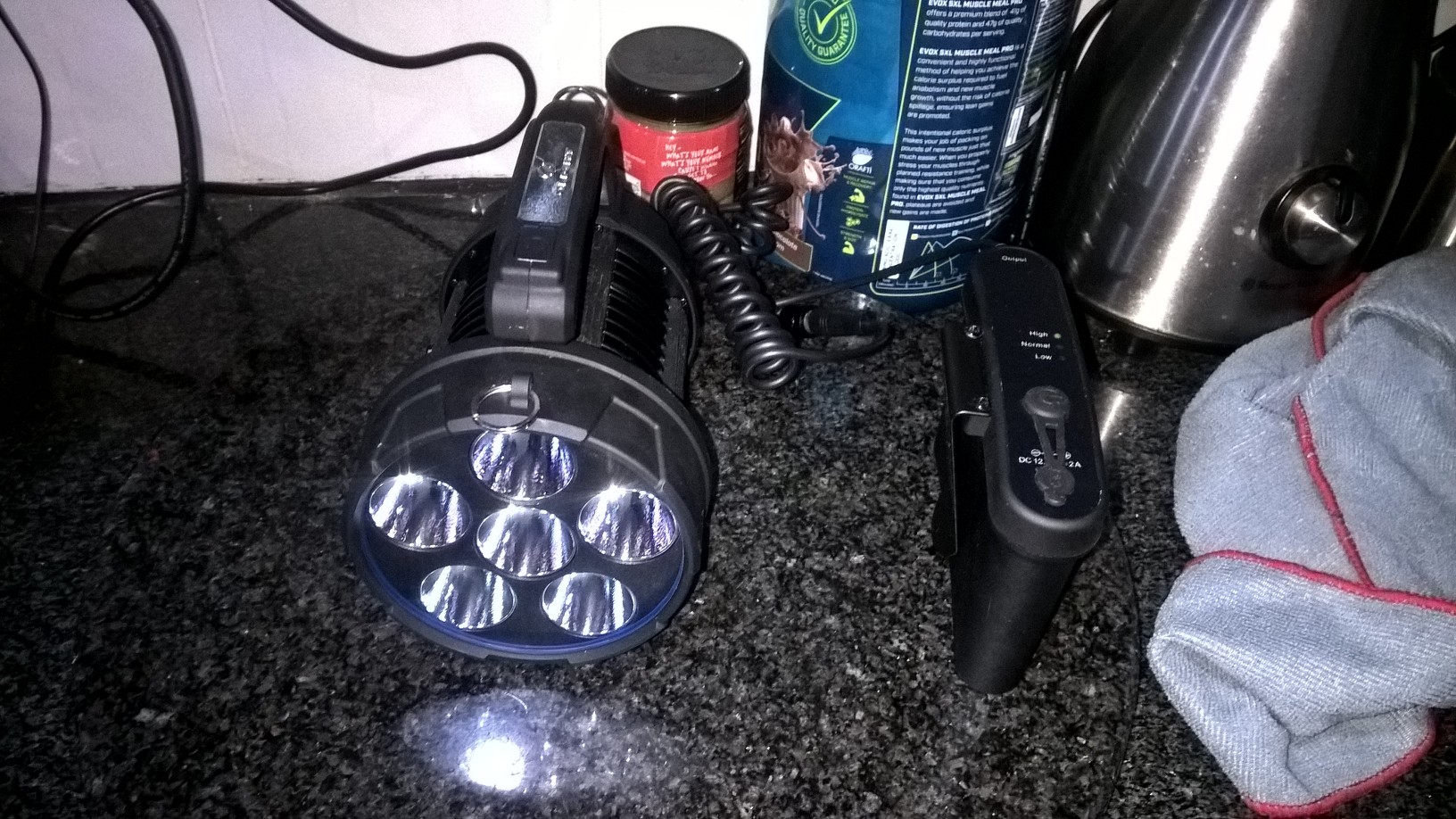 I want to swop a O-Light X 6 Marauder flashlight for a PS 4 console , value of Flashlight R 4890 .