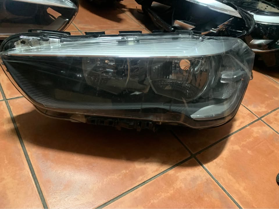 BMW X1 F48 normal headlight left side