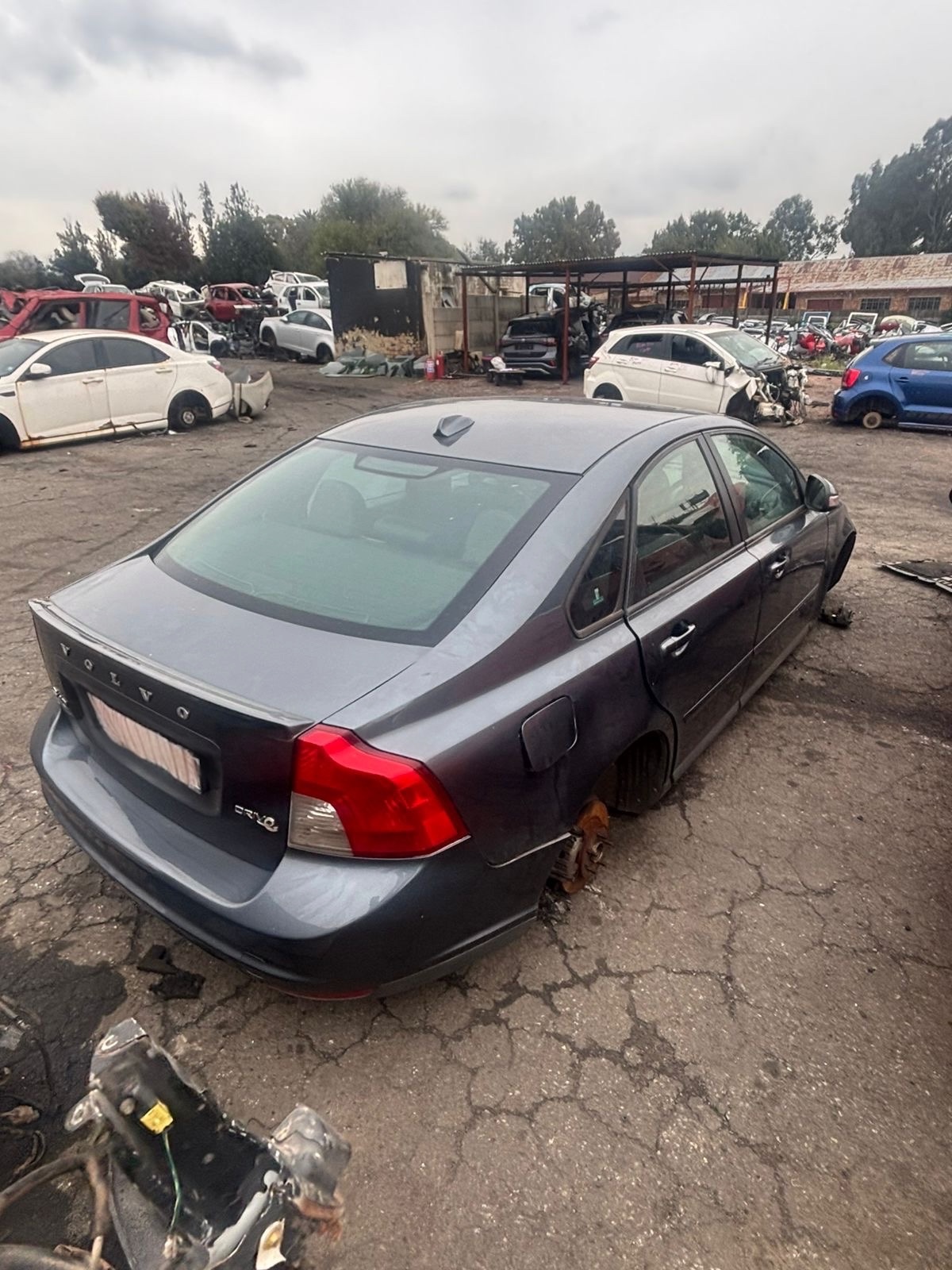 2008 VOLVO S40 1.6 DIESEL #D4164T STRIPPING FOR SPARES - Private Seller 2008 VOLVO S40 1.6 DIESEL #D4164T STRIPPING FOR SPARES - Private Seller