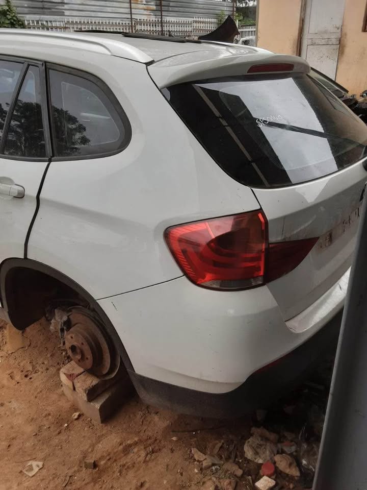 BMW X1 2013 STRIPPING FOR PARTS ON SALE CALL: or WHATSAPP:08171615 - Private Seller