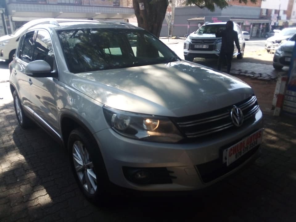 2011 VW TIGUAN 2.0 TDI SPORT-STYLE 4 MOTION AUTO  SILVER COLOR  DISIEL 99.000KM