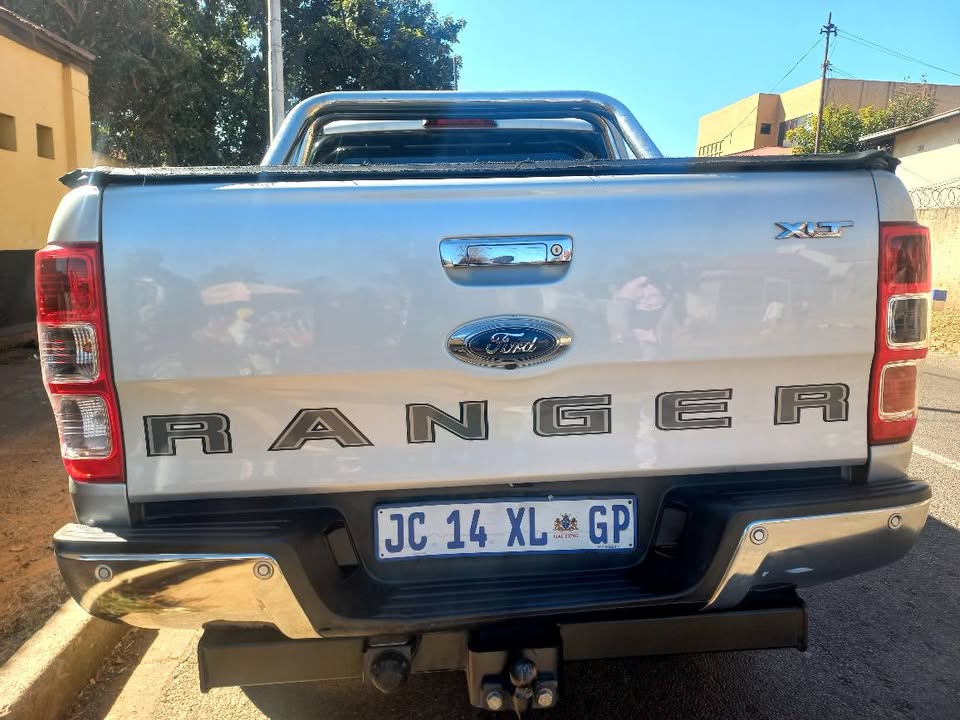 2019 FORD RANGER 3.2 XLT DOUBLE CAB AUTOMATIC TRANSMISSION WITH LEATHER SEATS EXCELLENT CONDITION