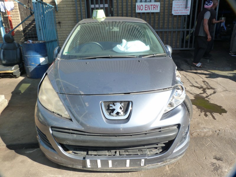 Peugeot 207 1.4 Popart Manual Silver - 2012 STRIPPING FOR SPARES - Private Seller Peugeot 207 1.4 Popart Manual Silver - 2012 STRIPPING FOR SPARES - Private Seller