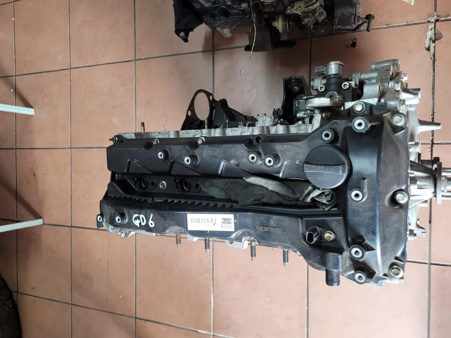 head block and sump Toyota  Hilux Engine 2 GD - Private Seller