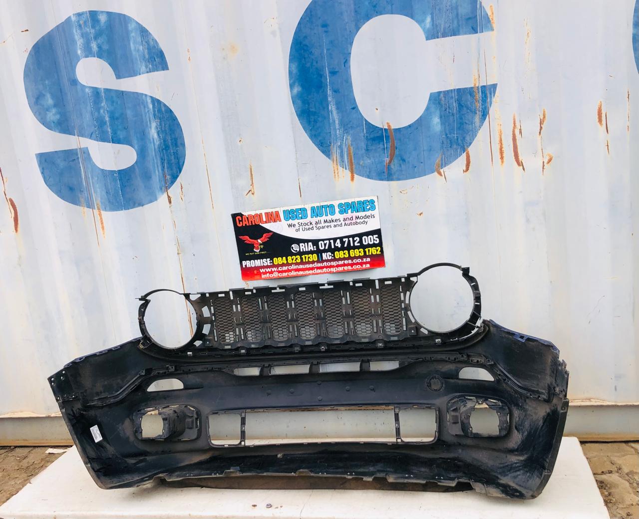 Jeep Ranegade facelift front bumper with grill support (2014-2018) - Private Seller
