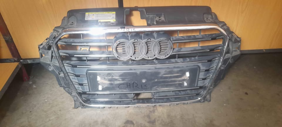 AUDI A3 , S3 2015 GRILL - Private Seller AUDI A3 , S3 2015 GRILL - Private Seller