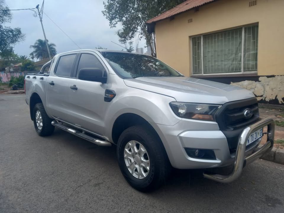2017 Ford Ranger Double Cab 2.2 Diesel, Manual, Silver, 87000kms