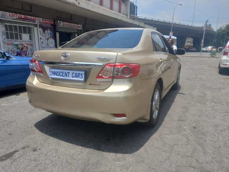 2013 TOYOTA COROLLA PROFESSIONAL 1.3 PETROL, MANUAL, GOLD COLOUR,