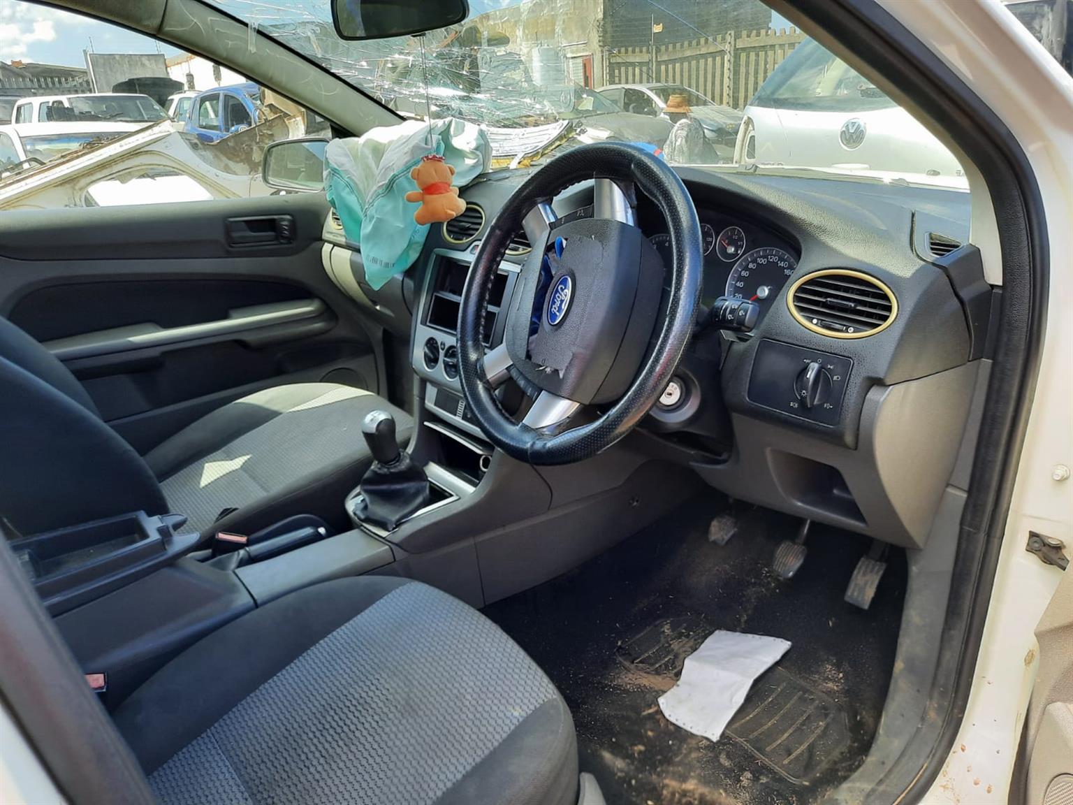 2007 Ford Focus 2.0L - Stripping for Spares