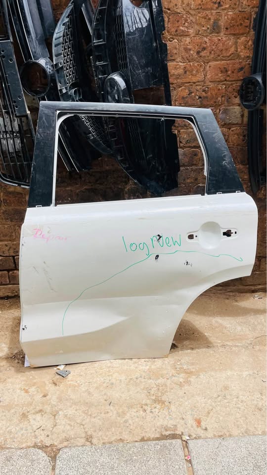 Toyota Urban Cruiser back door - Private Seller Toyota Urban Cruiser back door - Private Seller