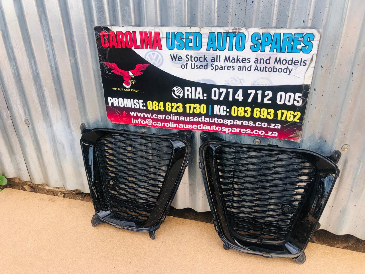 Land Rover Sport SVR left and right foglight grill covers - Private Seller Land Rover Sport SVR left and right foglight grill covers - Private Seller
