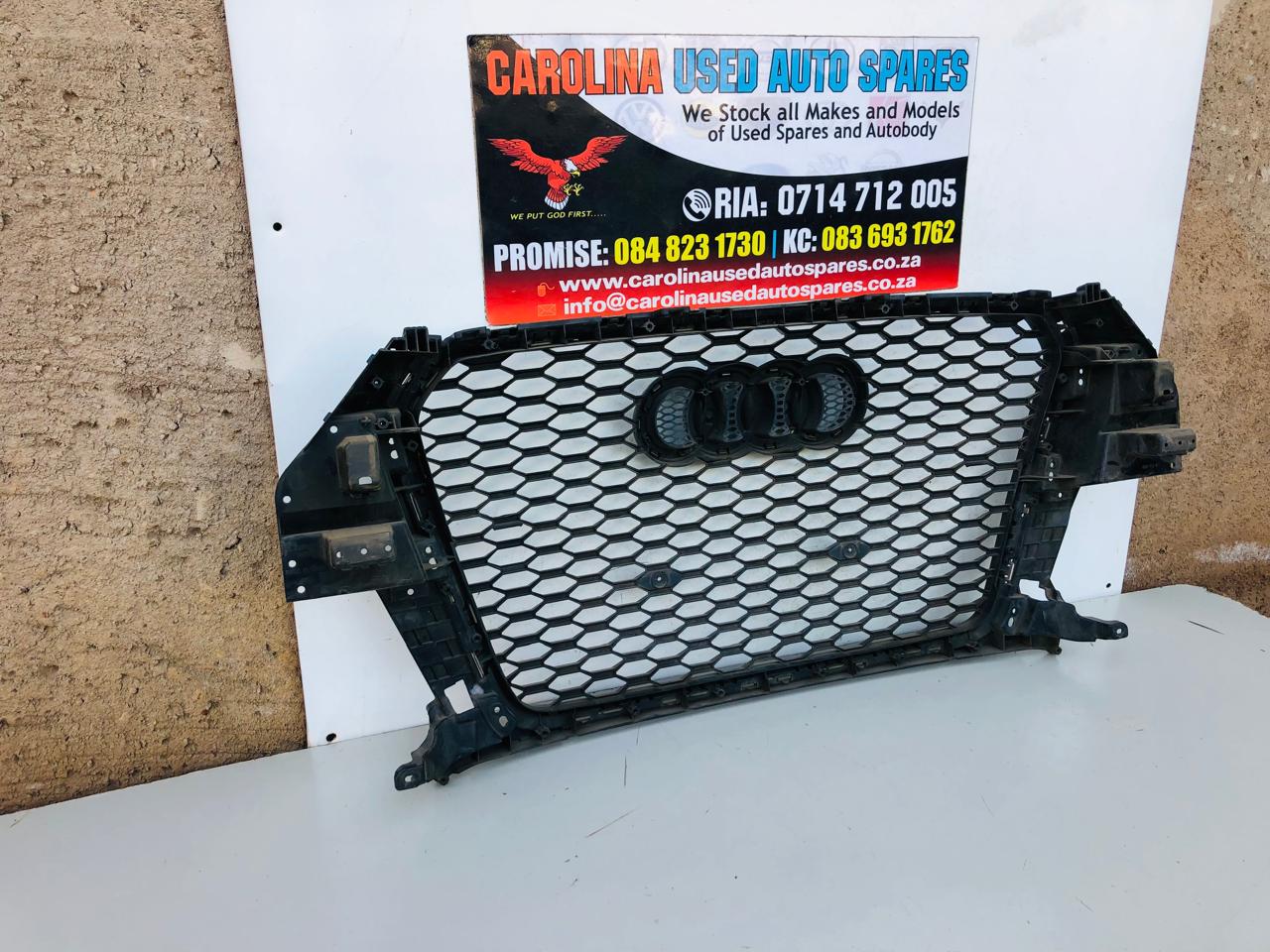 Audi Q3 Quattro radiator grill (badge) - Private Seller Audi Q3 Quattro radiator grill (badge) - Private Seller