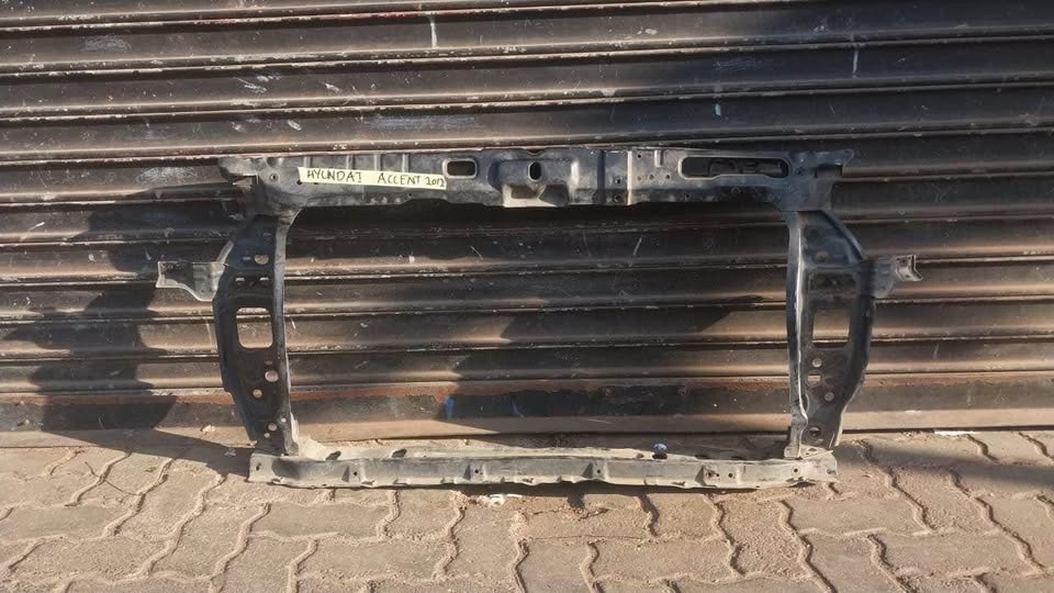Hyundai Accent cradle 2012 - Private Seller