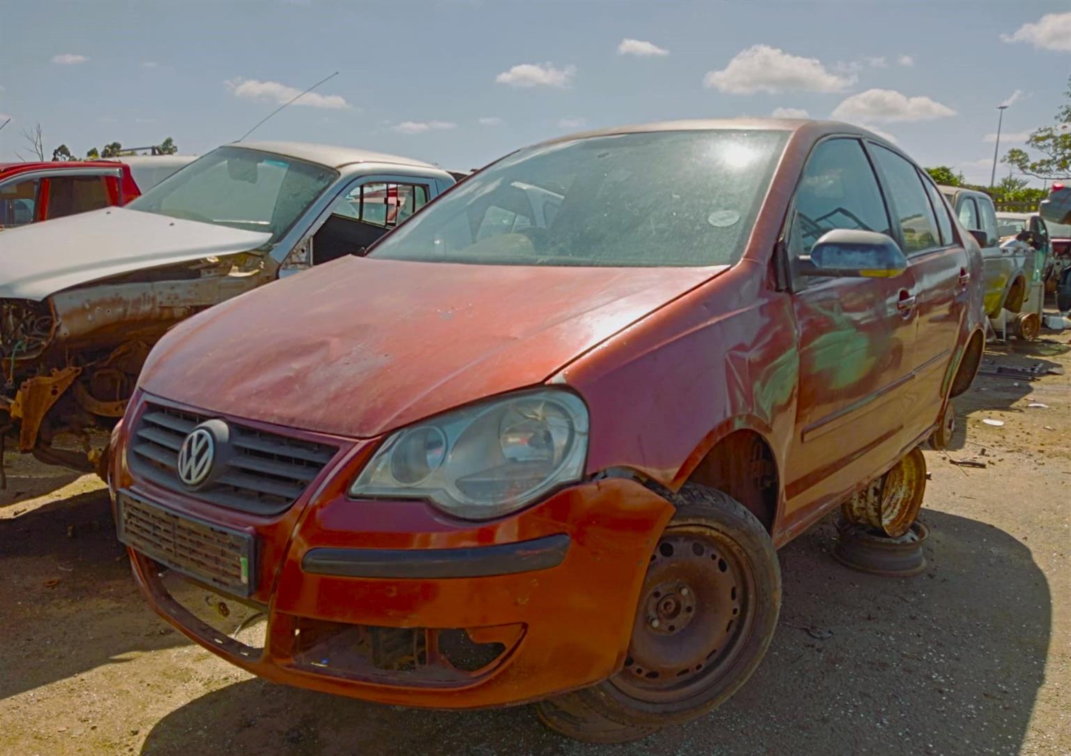 2007 VW Polo Classic 1.6 - Stripping for Spares.