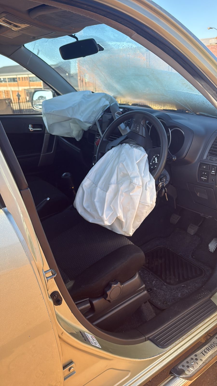 2012 Daihatsu terios 1.3 k3 Manual transmission Stripping for spares