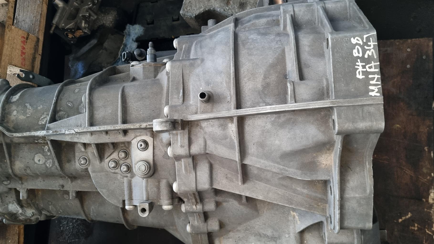 B8 MANUEL GEARBOX - Private Seller B8 MANUEL GEARBOX - Private Seller