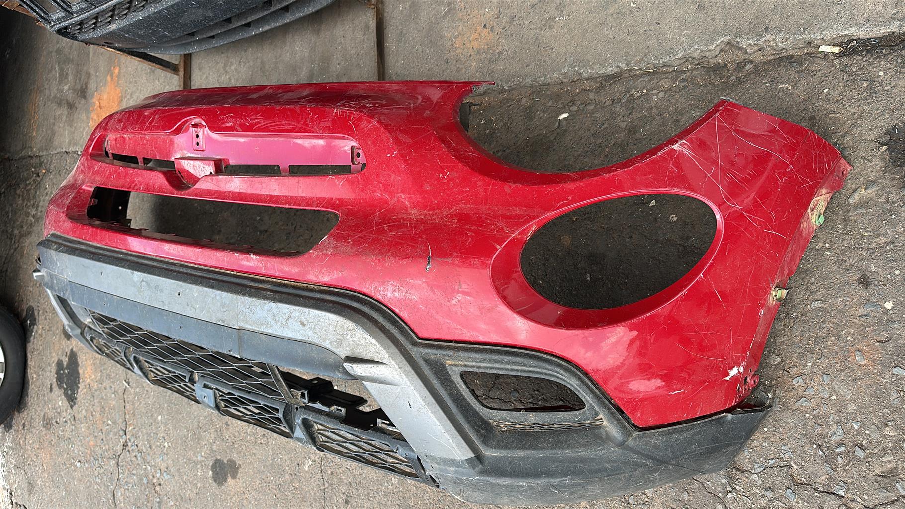 FIAT 500X front bumper FOR SALE - Private Seller