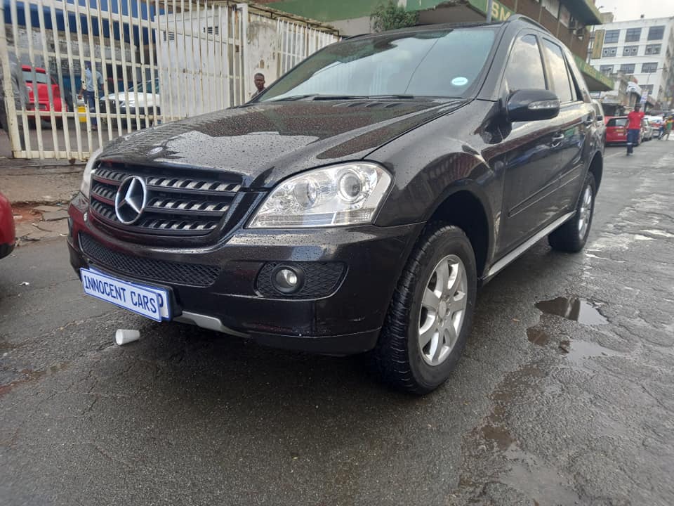 2008 MERCEDES BENZ ML320 CDI DIESEL, AUTOMATIC TRANSMISSION, BLACK COLOUR, 110000KM
