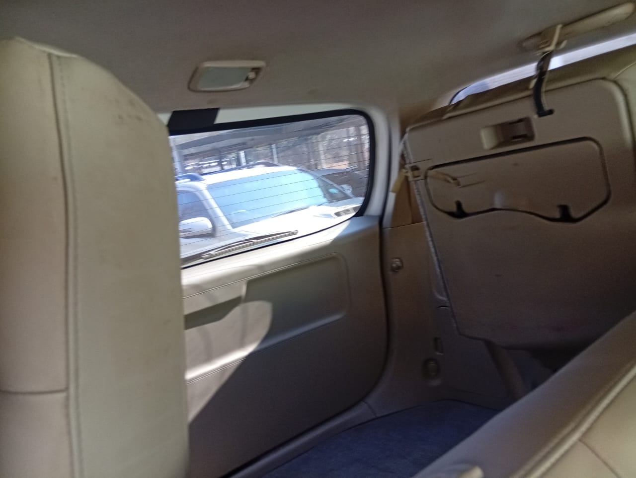 2015 Toyota Fortuner 4X4 3.0 SUV 7Seater D4D Diesel MINT Manual 165,000km Leathe