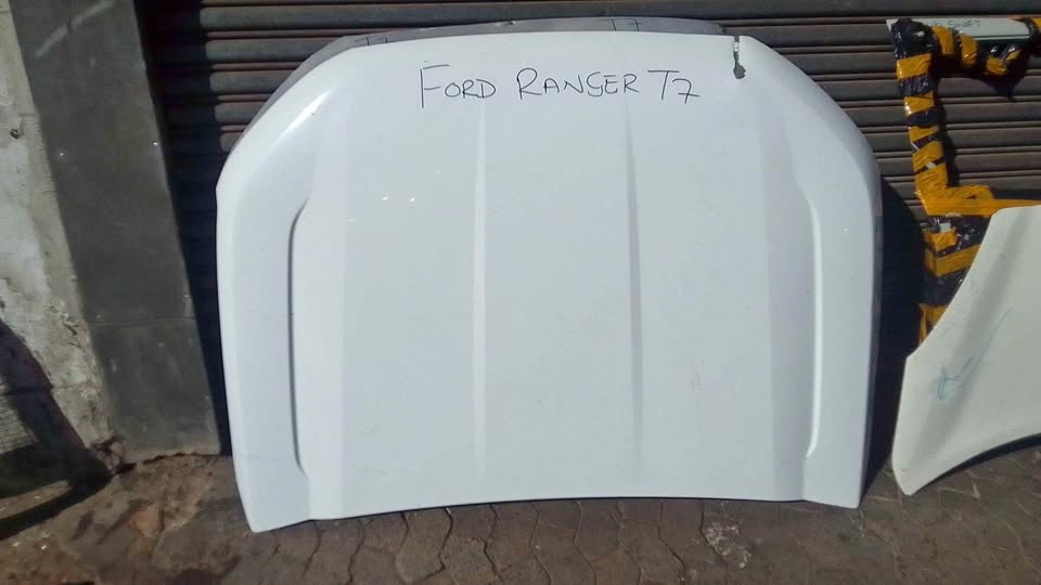 Ford Ranger T7 BONNET - Private Seller Ford Ranger T7 BONNET - Private Seller
