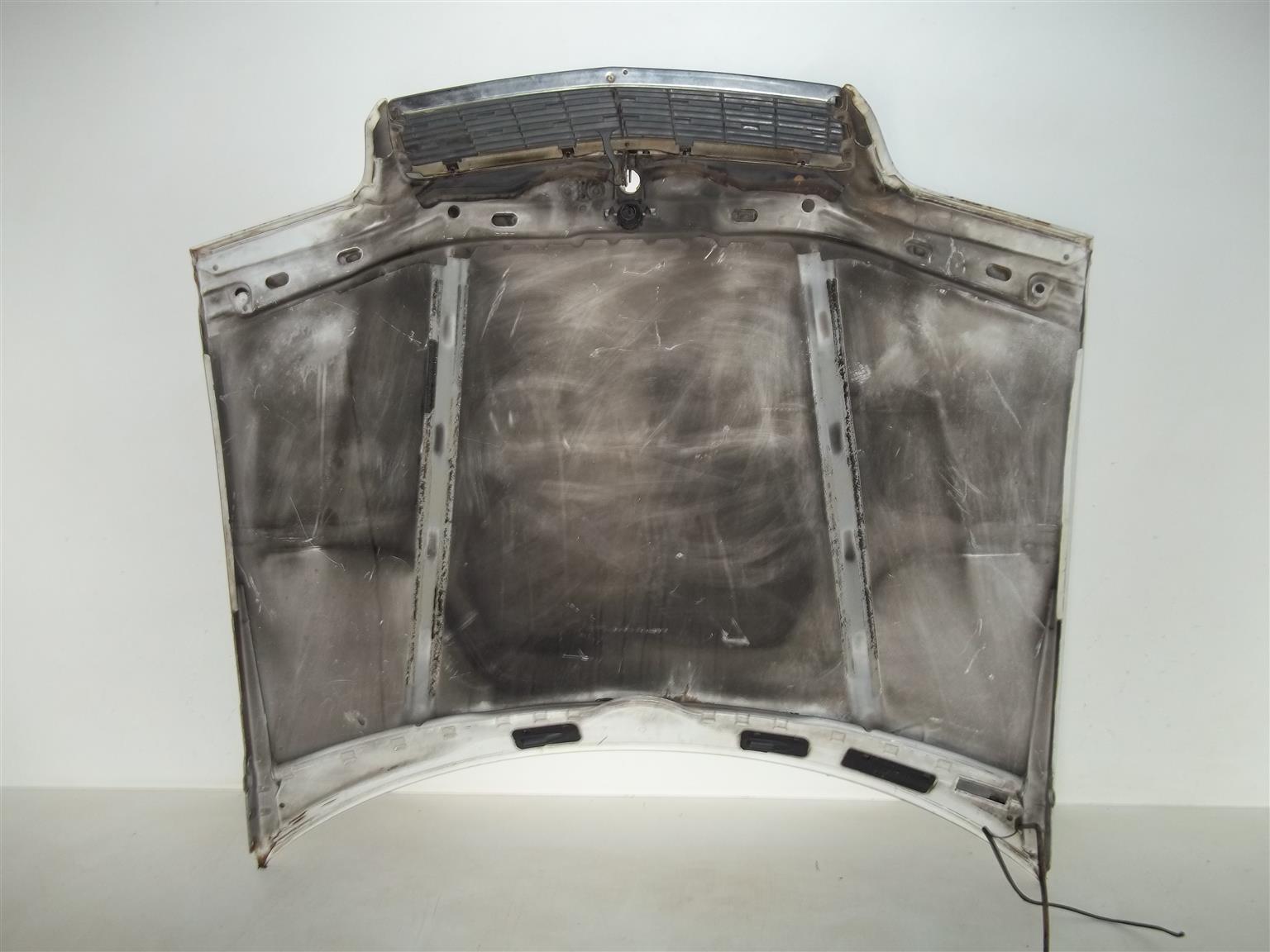 Mercedes W216 Bonnet only - Private Seller Mercedes W216 Bonnet only - Private Seller