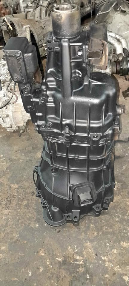 Isuzu 3.0 4JH1 reconditioned import quality gearbox for sale - Private Seller