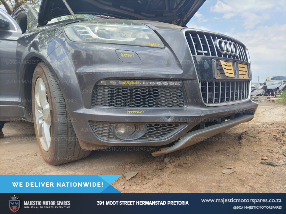2013 audi q7 3.0 tdi facelift fog light & covers for sale - Private Seller