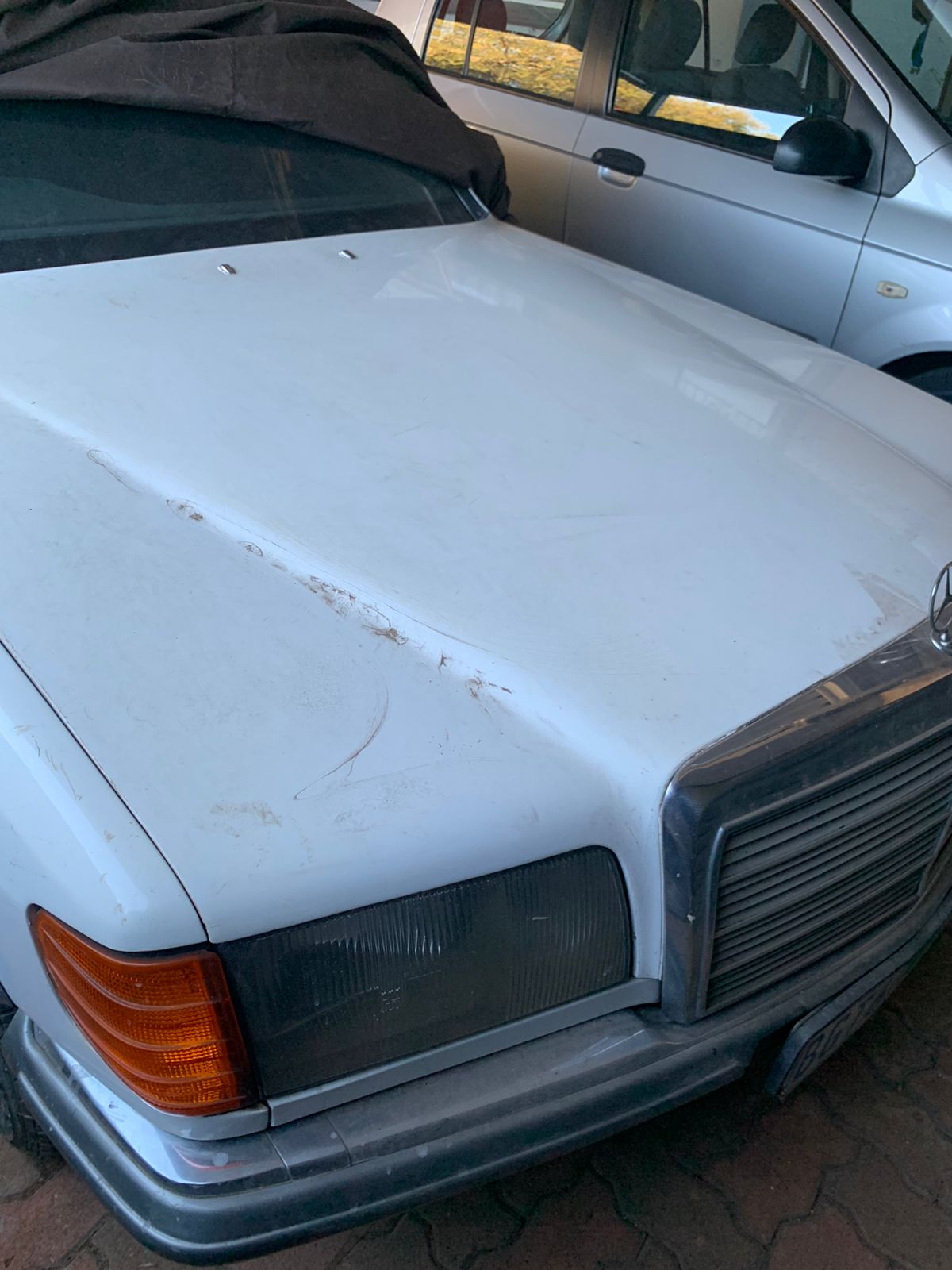 Mercedes Benz W126 280se stripping for spares - Private Seller