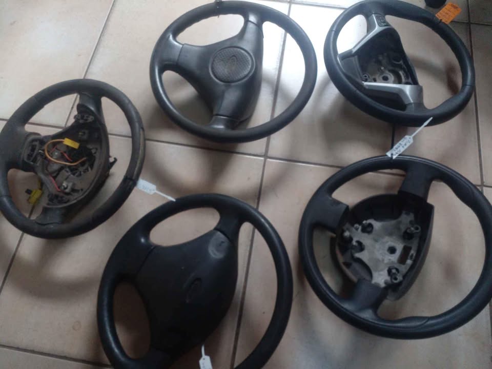 Ford  steering wheels for sale - Private Seller