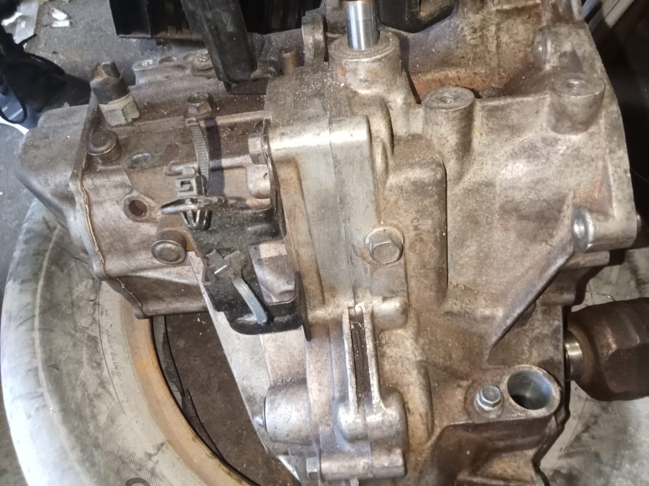 2016 Chevy spark Gearbox - Private Seller 2016 Chevy spark Gearbox - Private Seller