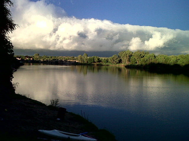 Land on Vaal river in North West between Leeudoringstad and Bothaville ...