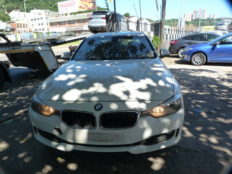 BMW 320i F30 AT White - 2012 STRIPPING FOR SPARES - Private Seller BMW 320i F30 AT White - 2012 STRIPPING FOR SPARES - Private Seller