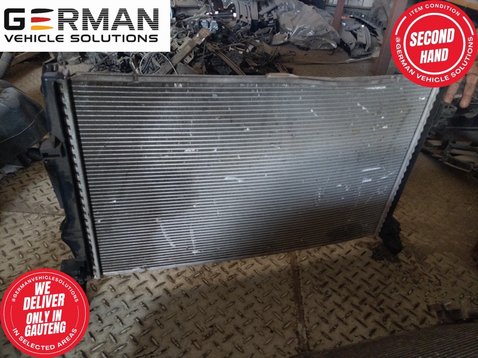 Mercedes Benz vito radiator for sale - Private Seller Mercedes Benz vito radiator for sale - Private Seller