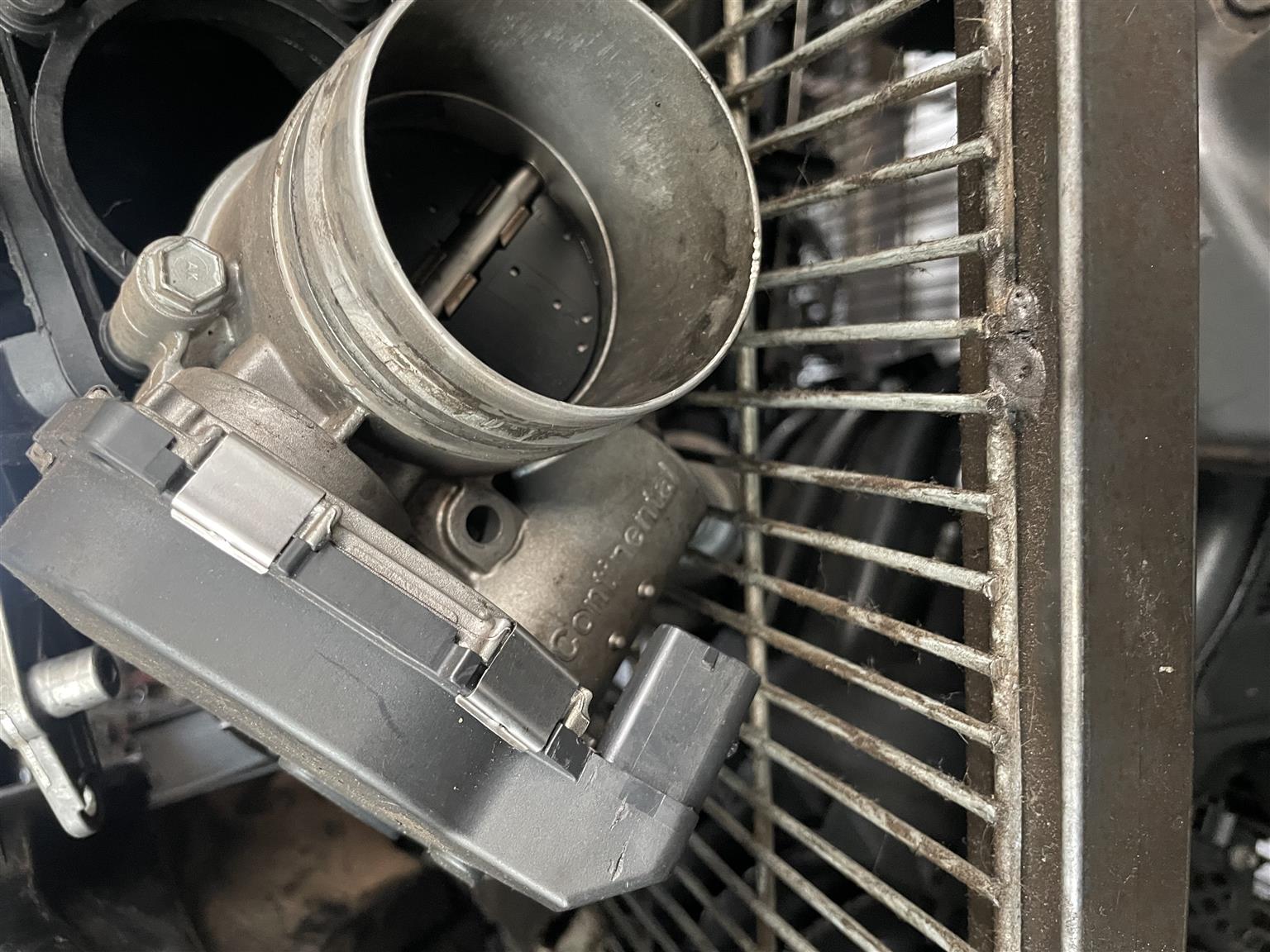 Throttle Body 7588625-02 for 10-16 BMW 2.0L 228i 328i 428i 528i X1 X3 Z4 - Private Seller