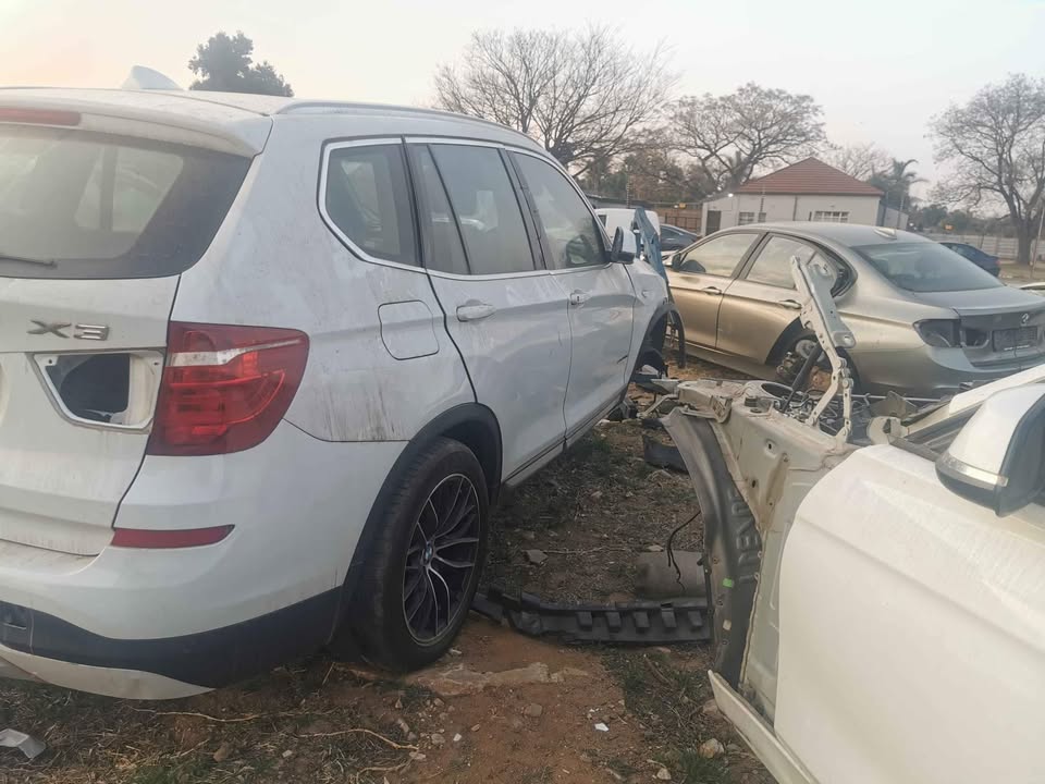 BMW X3 F25 stripping - Private Seller