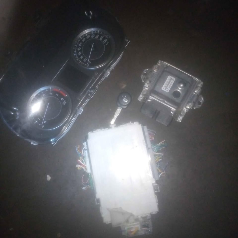 Toyota Starlet new shape complete locksets - Private Seller Toyota Starlet new shape complete locksets - Private Seller