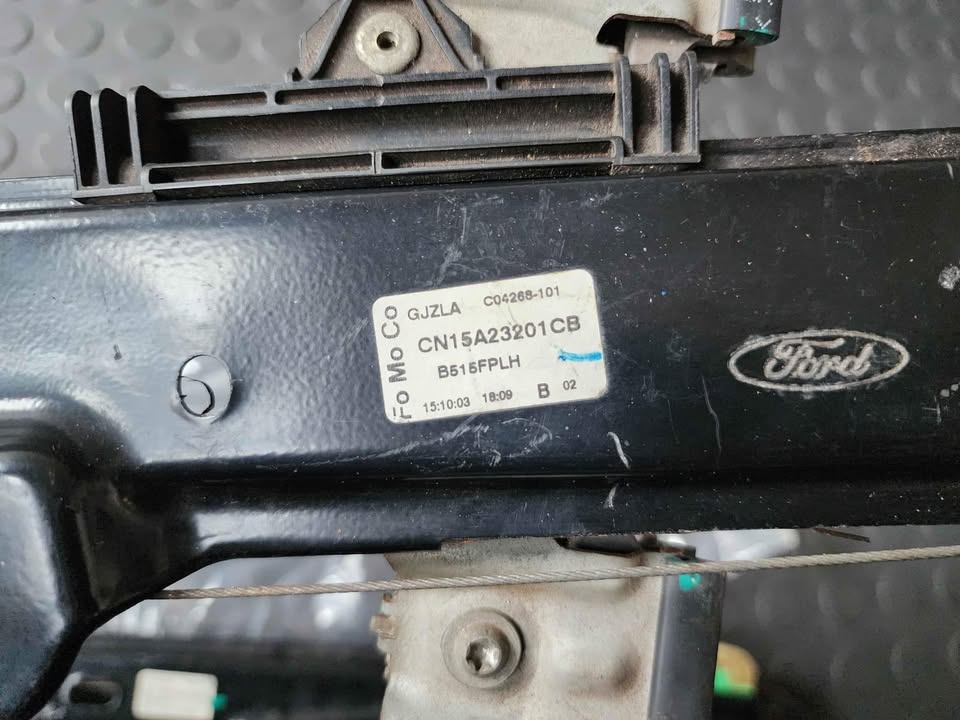 FORD ECOSPORT WINDOW MECHANISM - OEM  2011- CURRENT - Private Seller