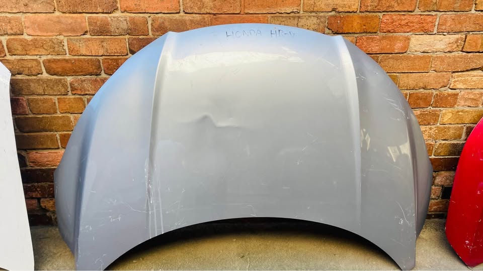 Honda HR-V bonnet - Private Seller Honda HR-V bonnet - Private Seller
