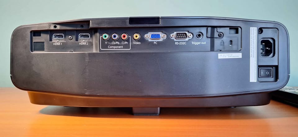 Epson projector EH-TW9100