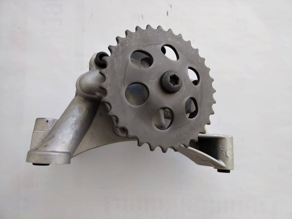 Oil Pump by SWGE® for AUDI A3, JETTA 4, GOLF 4 - Private Seller