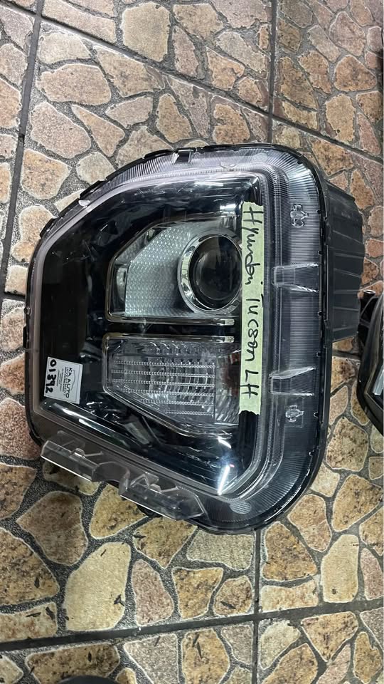 Hyundai Creta headlight - Private Seller