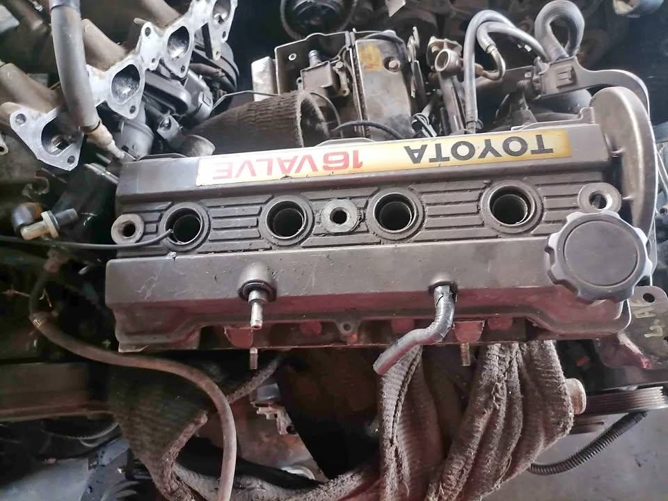Toyota 4AF cylinder head