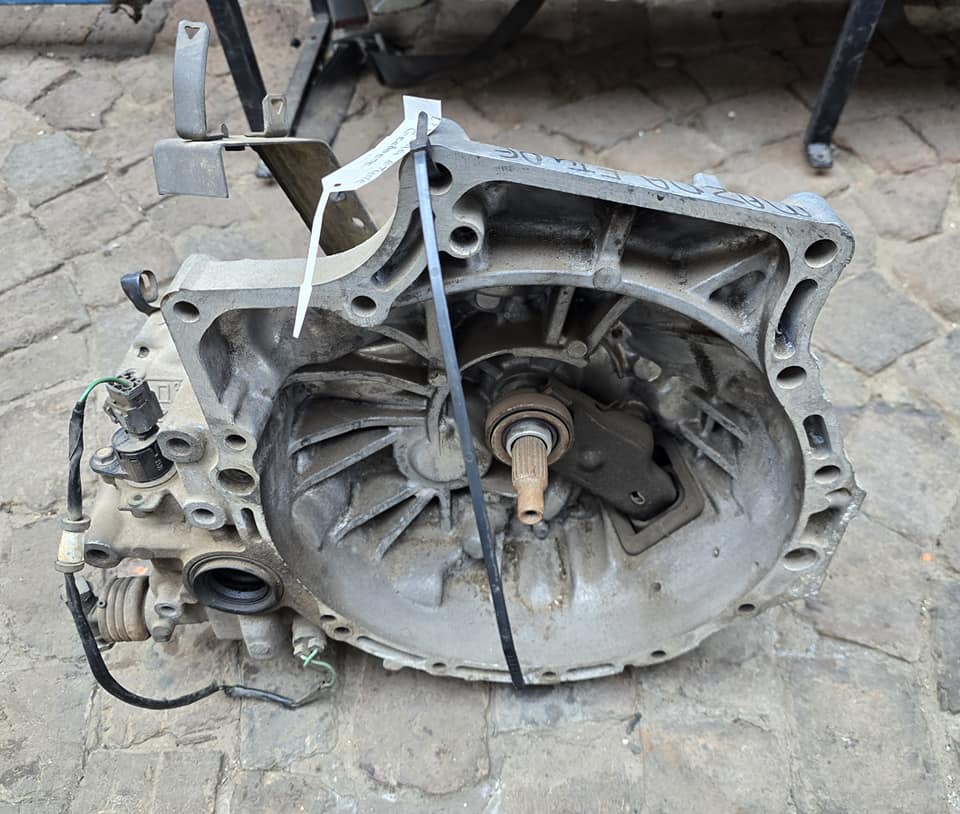 2002 Mazda Etude 1.6 Gearbox For Sale - Private Seller 2002 Mazda Etude 1.6 Gearbox For Sale - Private Seller
