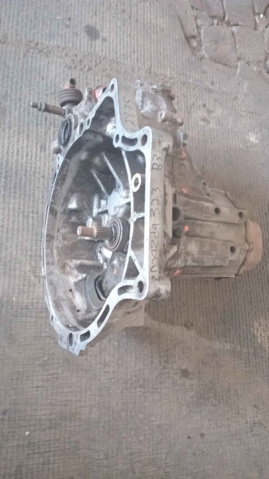 Mazda 323 b3 gearbox for sale - Private Seller Mazda 323 b3 gearbox for sale - Private Seller