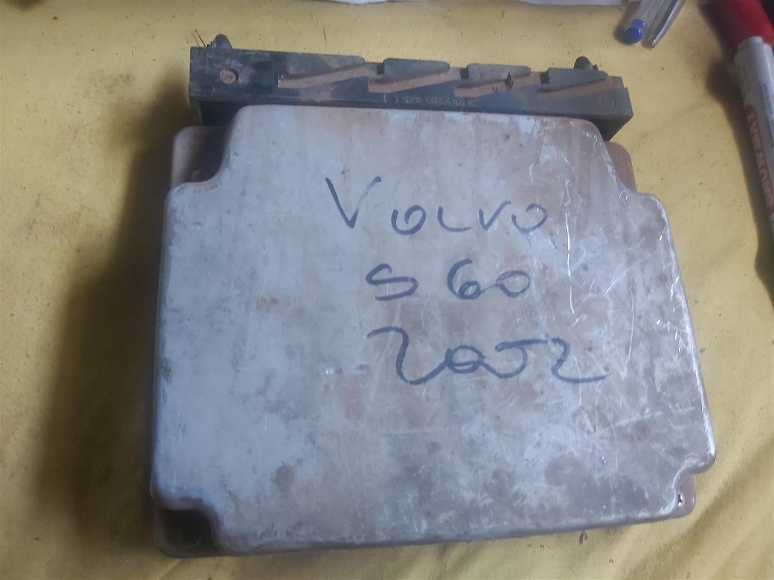 Ecu s60 Volvo - Private Seller Ecu s60 Volvo - Private Seller