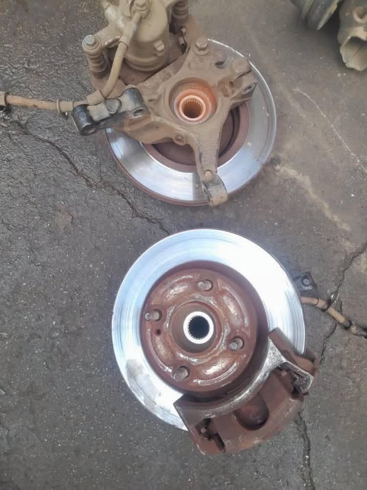 FORD FIESTA FRONT HUBS AVAILABLE - Private Seller FORD FIESTA FRONT HUBS AVAILABLE - Private Seller