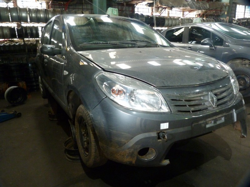 Renault Sandero 1.6 Manual Grey - 2009 STRIPPING FOR SPARES - Private Seller Renault Sandero 1.6 Manual Grey - 2009 STRIPPING FOR SPARES - Private Seller