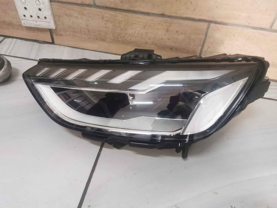 Audi A4 2023 left headlight - Private Seller Audi A4 2023 left headlight - Private Seller