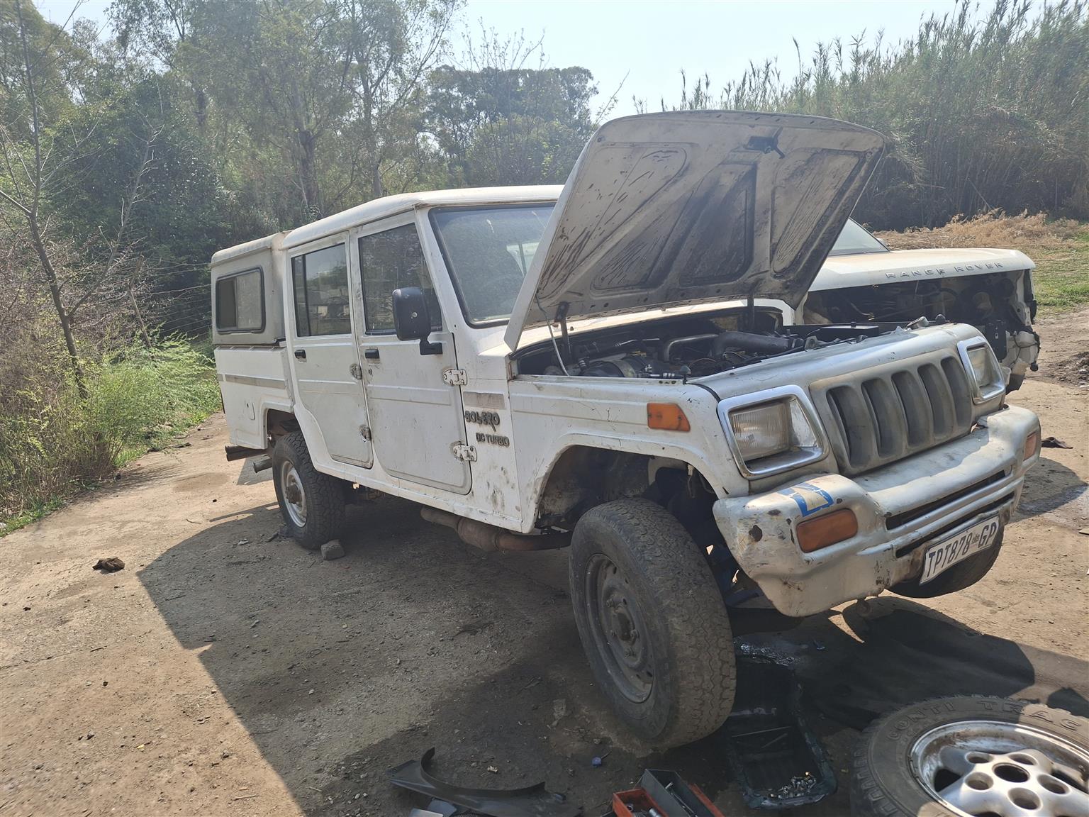 Mahindra Bolero 2006 Double cab Stripping for Spares or complete - Private Seller