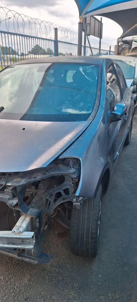 Renault clio stripping for spares - Private Seller Renault clio stripping for spares - Private Seller